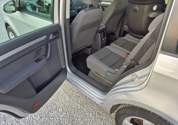 Volkswagen Touran cena 27000 przebieg: 190000, rok produkcji 2012 z Sztum małe 106